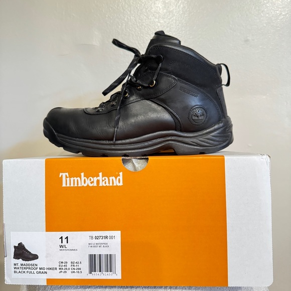 Timberland Comfortable Size 11 Men’s MT Maddsen Waterproof MID Hiker Black Boots - Picture 12 of 13